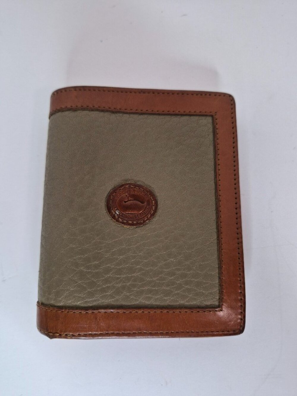 Dooney & Bourke Brown Pebble Leather Unisex Designer Vintage Small Wallet